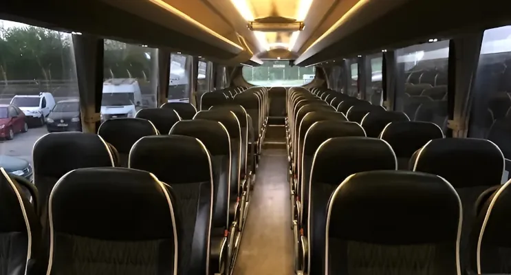 Flotte d'autocars Tribak Voyages